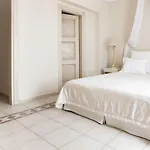 Porto Naxos Hotel