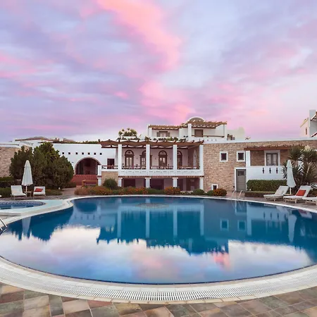 Porto Naxos 4*