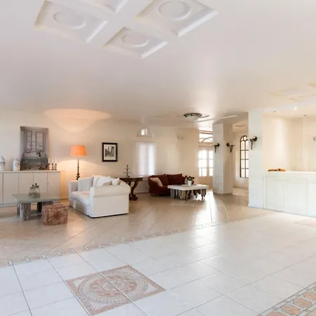 Porto Naxos Hotel 4*