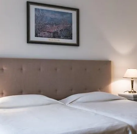 Porto Naxos 4*