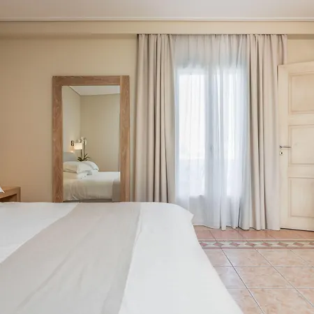 Porto Naxos Hotel